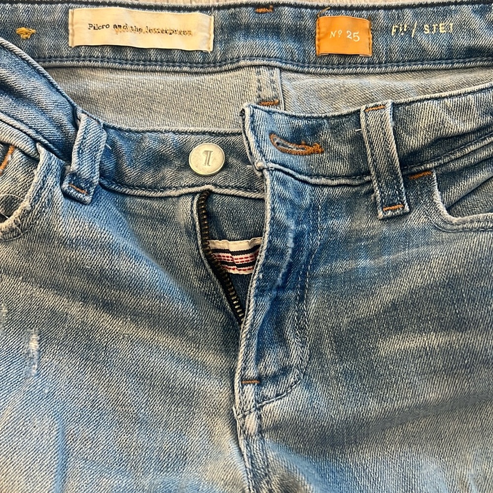 Pilcro the Letterpress by‎ Anthropologie Light Wash Stet Jean Shorts 5 Pocket 25